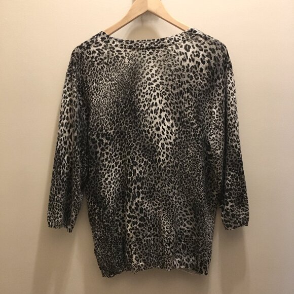 Rosette Print Soft Rayon Button Down Cardigan - Picture 7 of 15